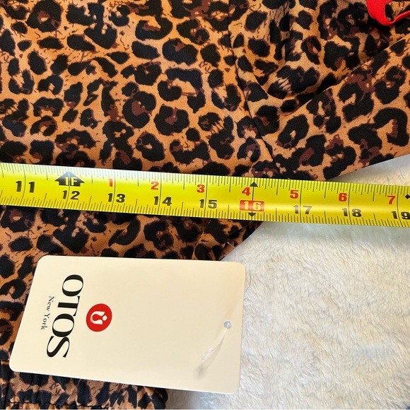 Otos Leopard Print Cropped zip up hoodie with Red Accents - Picture 6 of 7